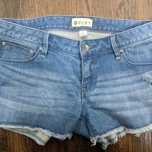 Roxy cut off jean shorts 27. Beach wear buttonfly